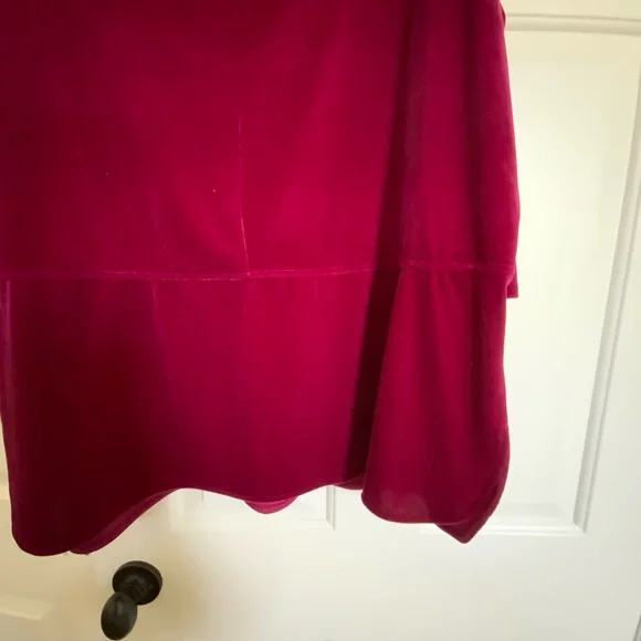 Ralph Lauren Cold Shoulder Top - Picture 2 of 5